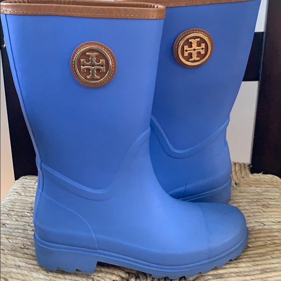 Tory Burch Shoes - Tory Burch Periwinkle Rain Boots
